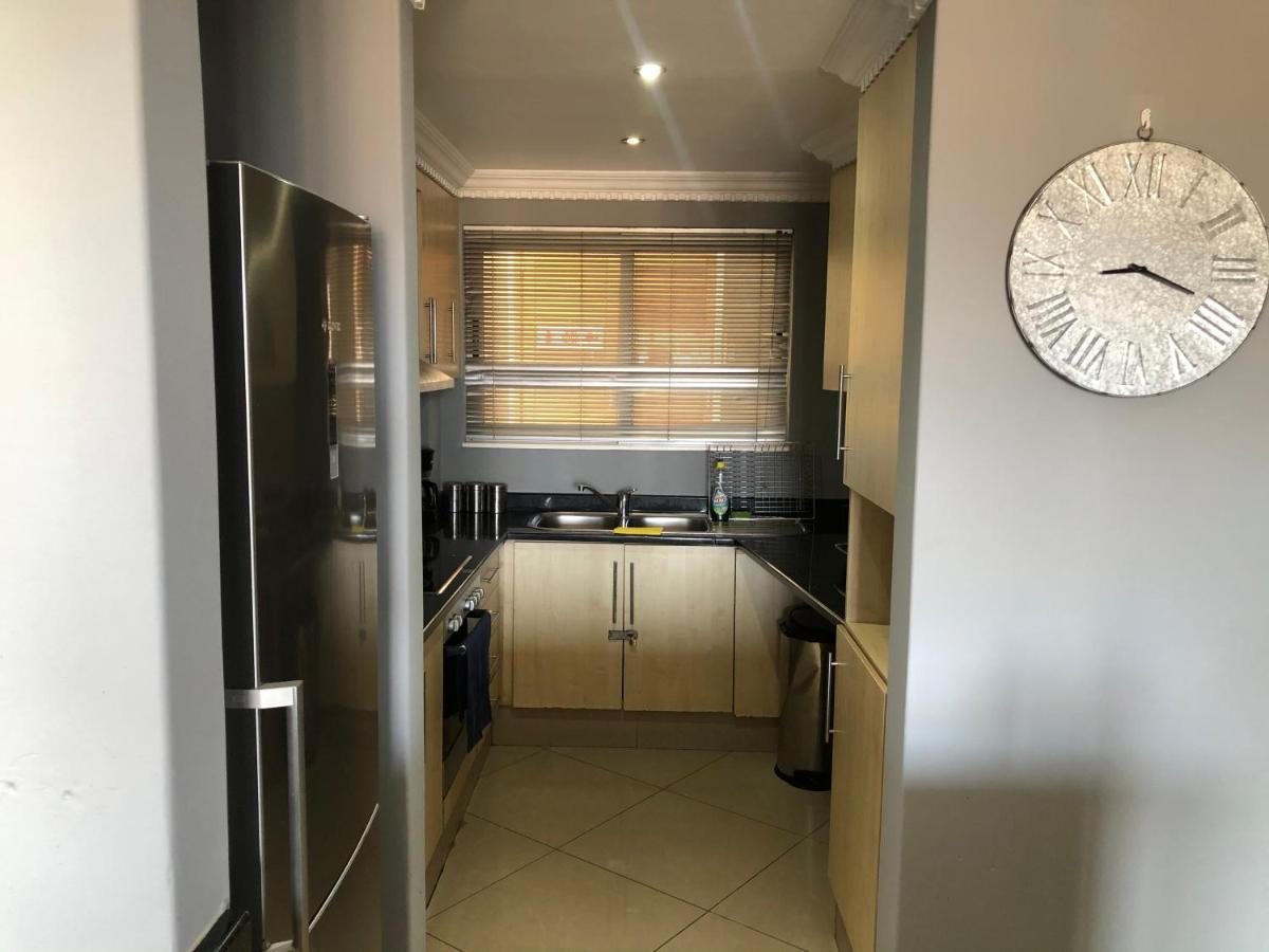 Apartment The Sails Durban Exteriör bild