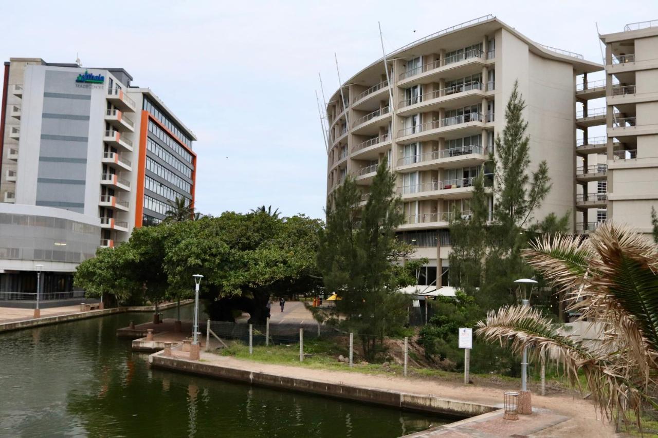 Apartment The Sails Durban Exteriör bild