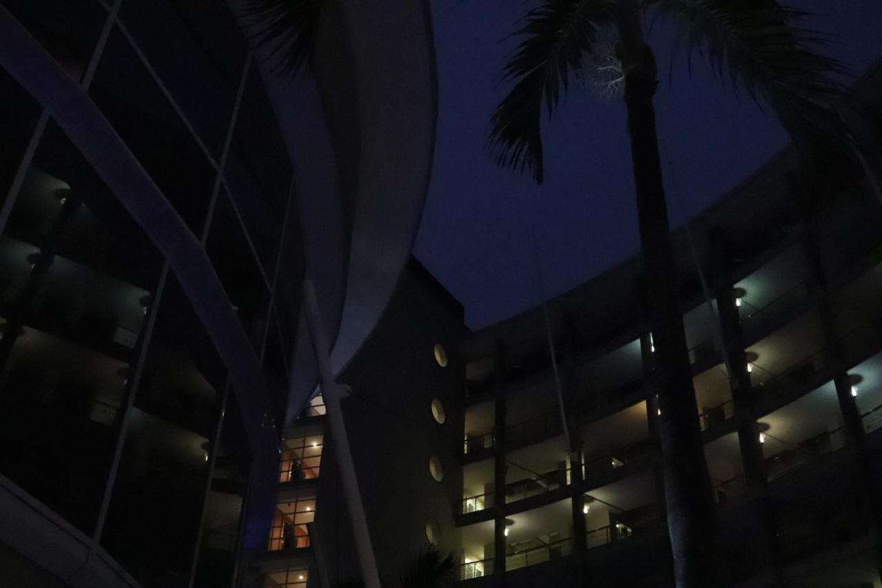 Apartment The Sails Durban Exteriör bild